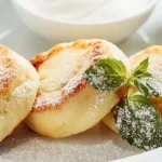 Surastas tobulas sūrio pyragų receptas: jie tikrai nesubyrės ir nelips. surastas-tobulas-surio-pyragu-receptas-jie-tikrai-nesubyres-ir-nelips.webp.webp